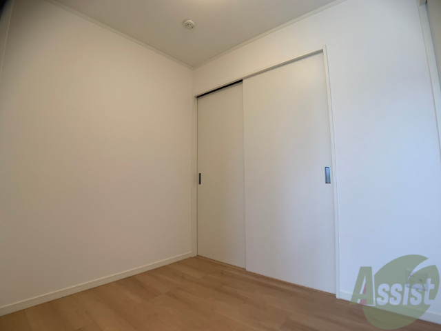 その他部屋・スペース　寝室がこちらがこちらです。とてもゆったりといていますね。