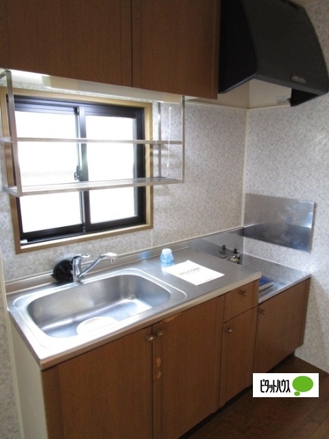 キッチン　※写真は別のお部屋です。