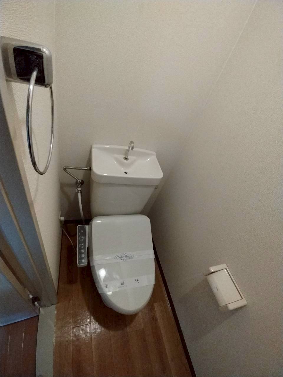 ホワイトメゾン富田のトイレ写真