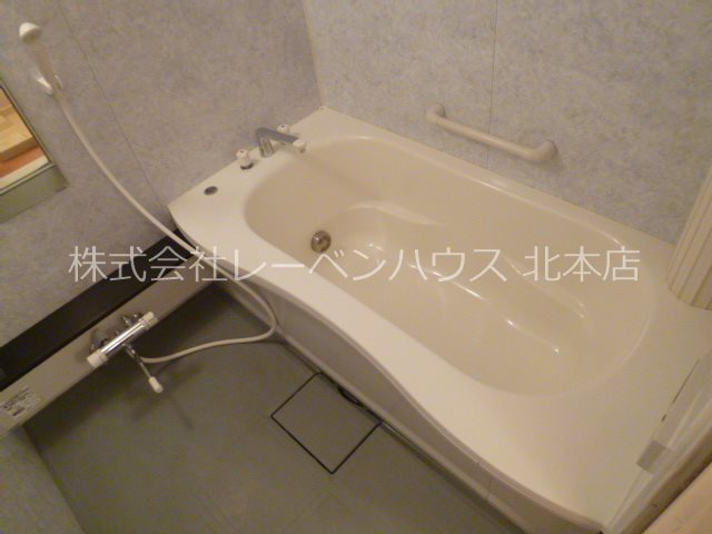 バス・シャワールーム　レーベンハウス北本店へ　048-590-5757