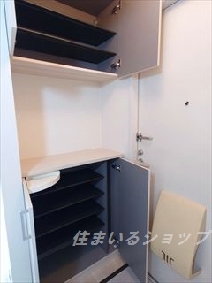 玄関　2022年５月　シューズボックス新設