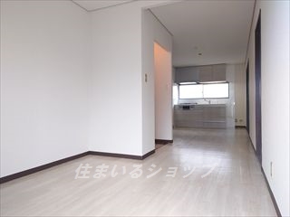 居室・リビング　2022年５月に２LDKに改装済み