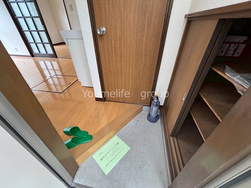 玄関　※他部屋参照