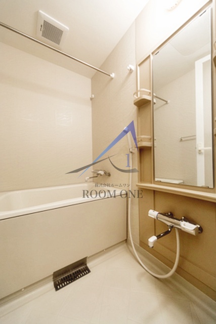 バス・シャワールーム　お風呂です。