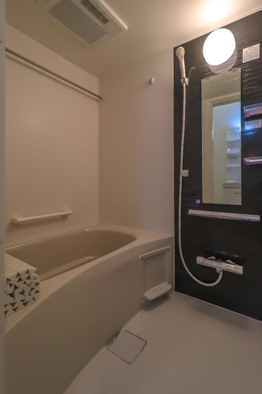 バス・シャワールーム　図面と現状に相違がある場合には現状を優先