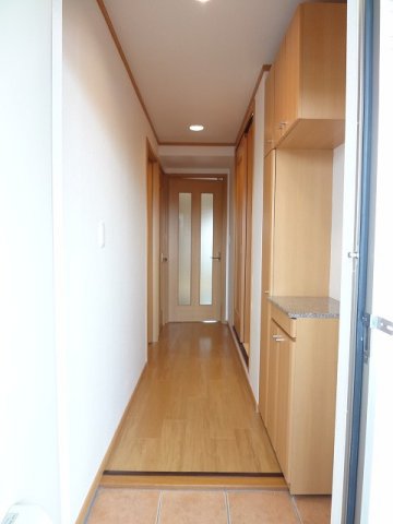 玄関　明るい玄関です