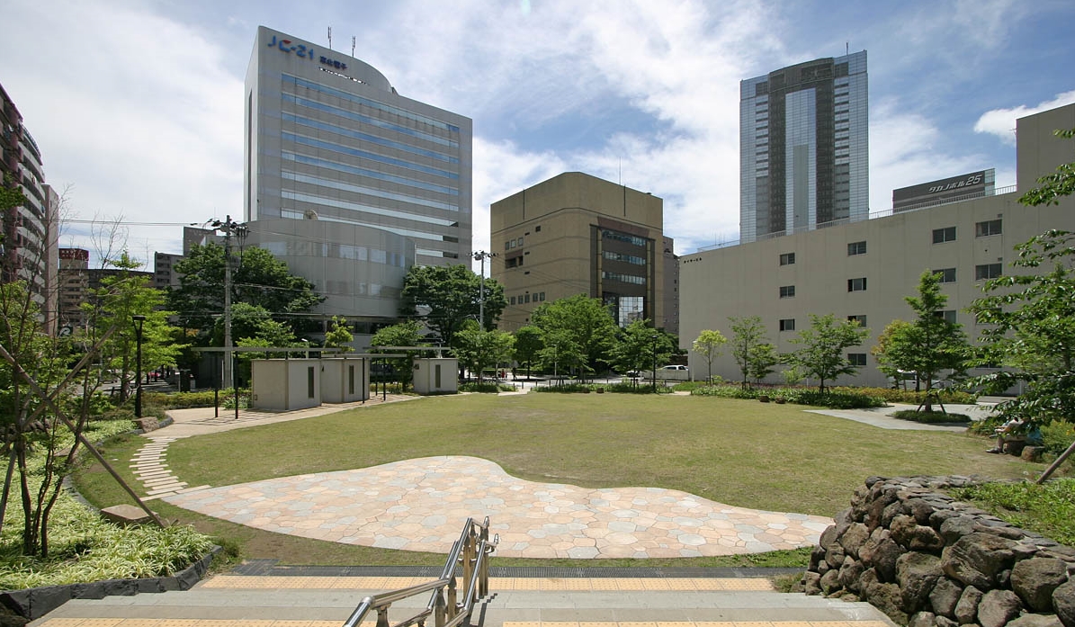 公園　花京院緑地（公園）まで327m