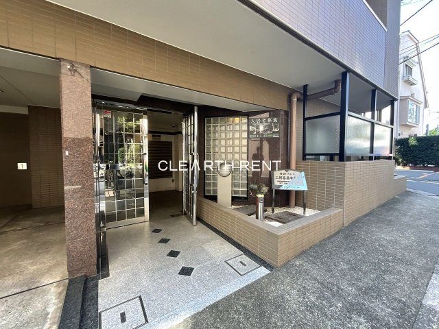 エントランス　☆三軒茶屋の分譲デザイナーズマンション☆