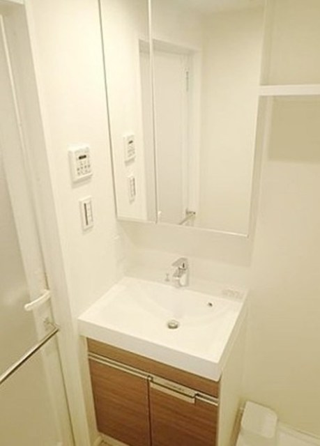 洗面設備　同仕様参考