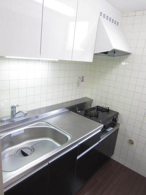 キッチン　２口ガスコンロ設置済み