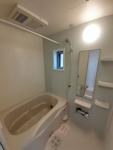 バス・シャワールーム　ゆったり過ごせるお風呂です