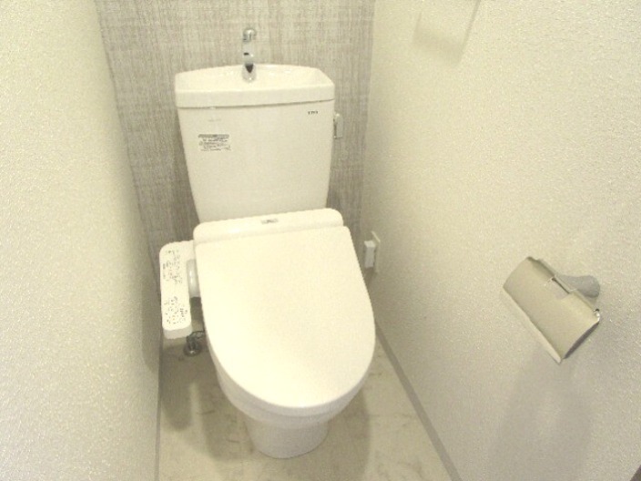 トイレ　冬場もゆっくり入れそうですね。