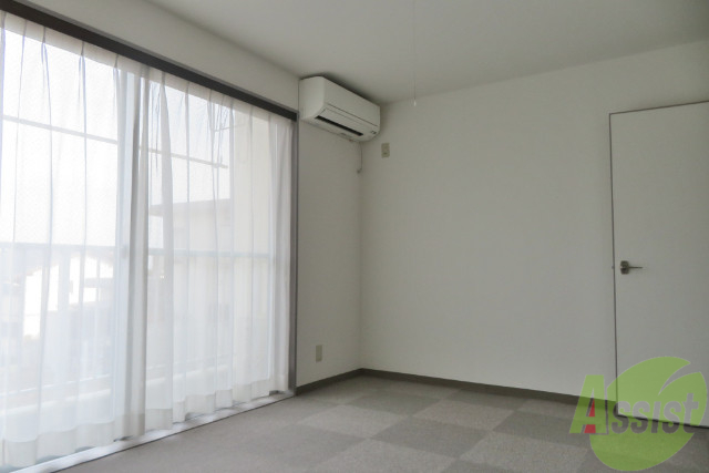 その他部屋・スペース　７．５帖もありますので、ベッドを置いても広く使えます。