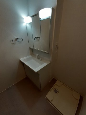 洗面設備　【エテルノ　ソーレII】コンパクトで使いやすい洗面所
