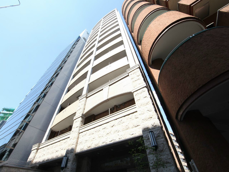 建物外観　外観　分譲賃貸　オートロック　宅配ＢＯＸ　防犯カメラ