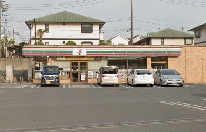 コンビニ　セブン-イレブン船橋行田町北店（コンビニ）まで1817m