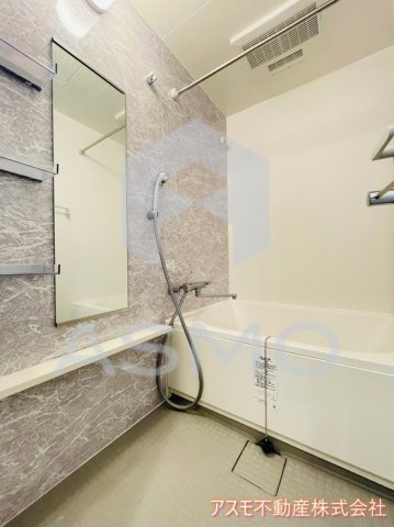 バス・シャワールーム　同マンション別部屋　参考写真