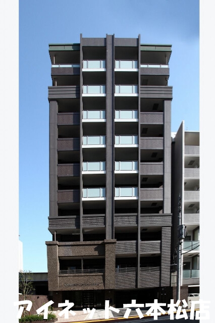 建物外観　人気の都市ガス仕様1LDK物件です。