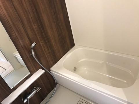 バス・シャワールーム　バス