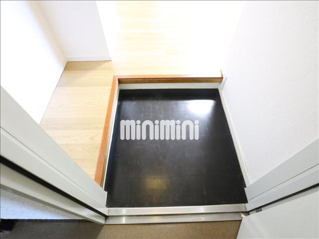 玄関　あなたの帰りを迎えてくれる玄関です。