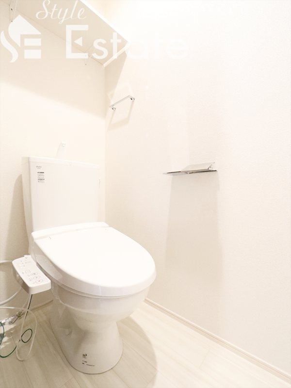地下鉄鶴舞線 荒畑駅 徒歩10分 3階建 新築のトイレ写真