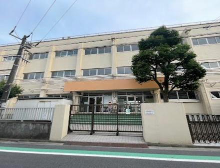 小学校　白鳥小学校（小学校）まで600m