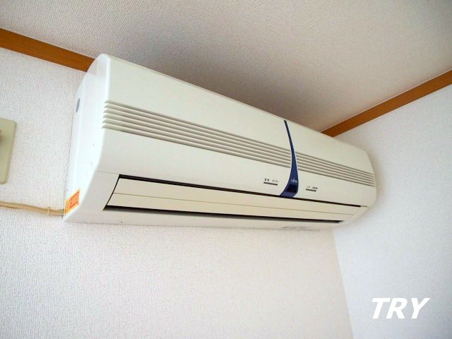 その他設備　リビングエアコン付き