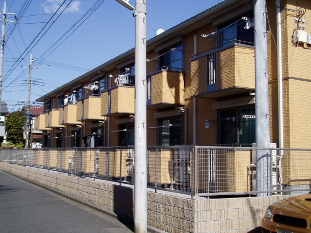 建物外観　西側ベランダ