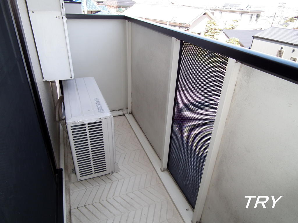 バルコニー　東向きのバルコニー