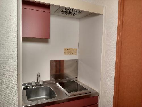 キッチン　備品や設備仕様は号室等により異なります。現地をご確認下さい。