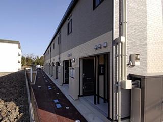 玄関　備品や設備仕様は号室等により異なります現地をご確認下さい。