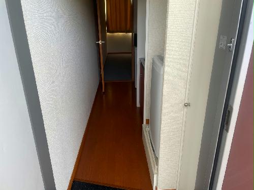 玄関　冷蔵庫、電子レンジ付き