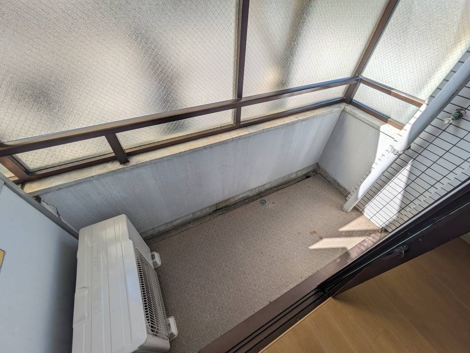 バルコニー　バルコニー