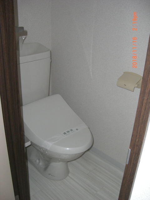 ＪＲ山陽本線 高島駅 徒歩40分 2階建 築41年のトイレ写真