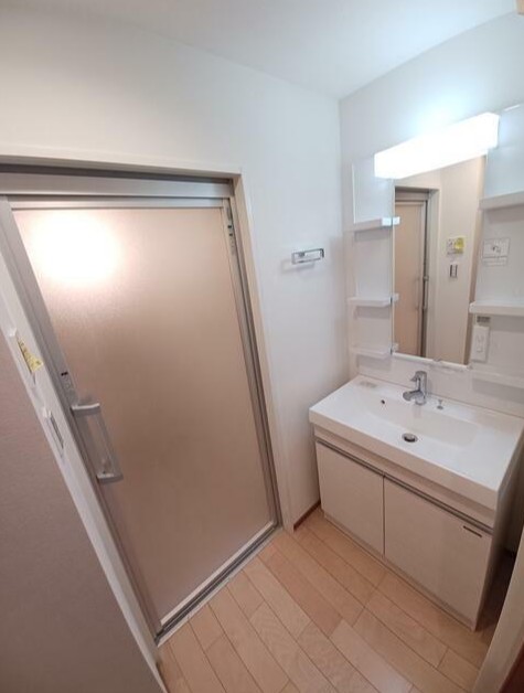 洗面設備　独立洗面台