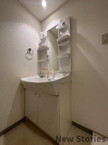 洗面設備　広い洗面スペース