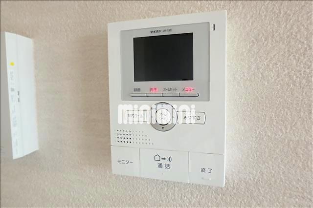 セキュリティ　急な来客にも安心のＴＶモニターホン付きです。