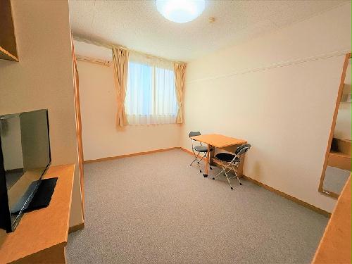 居室・リビング　2Ｆはカーペットです。