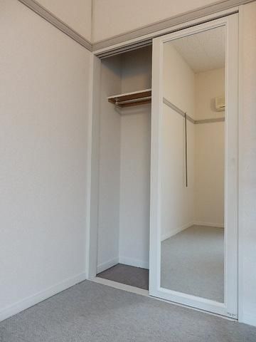 その他設備　クローゼット完備