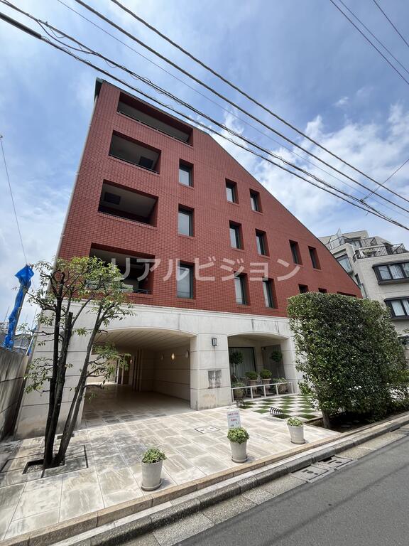 ペアシティ表参道