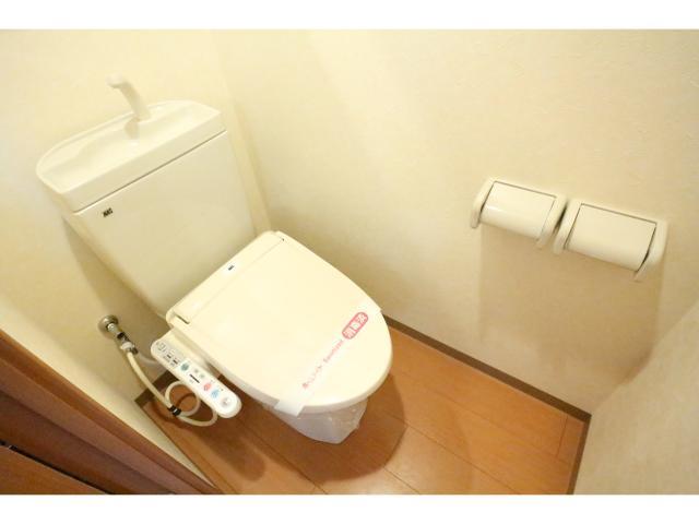 【奈良市三条大路のマンションのトイレ】