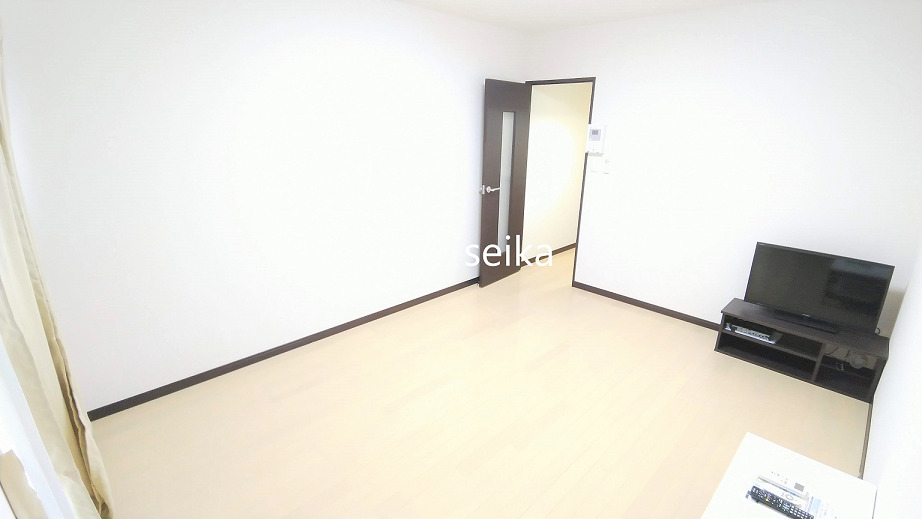 その他　※建具の色は異なる場合がございます