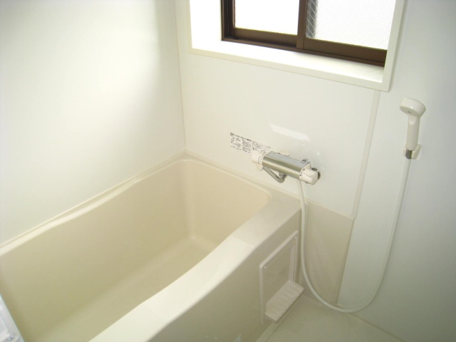 バス・シャワールーム　同物件別部屋