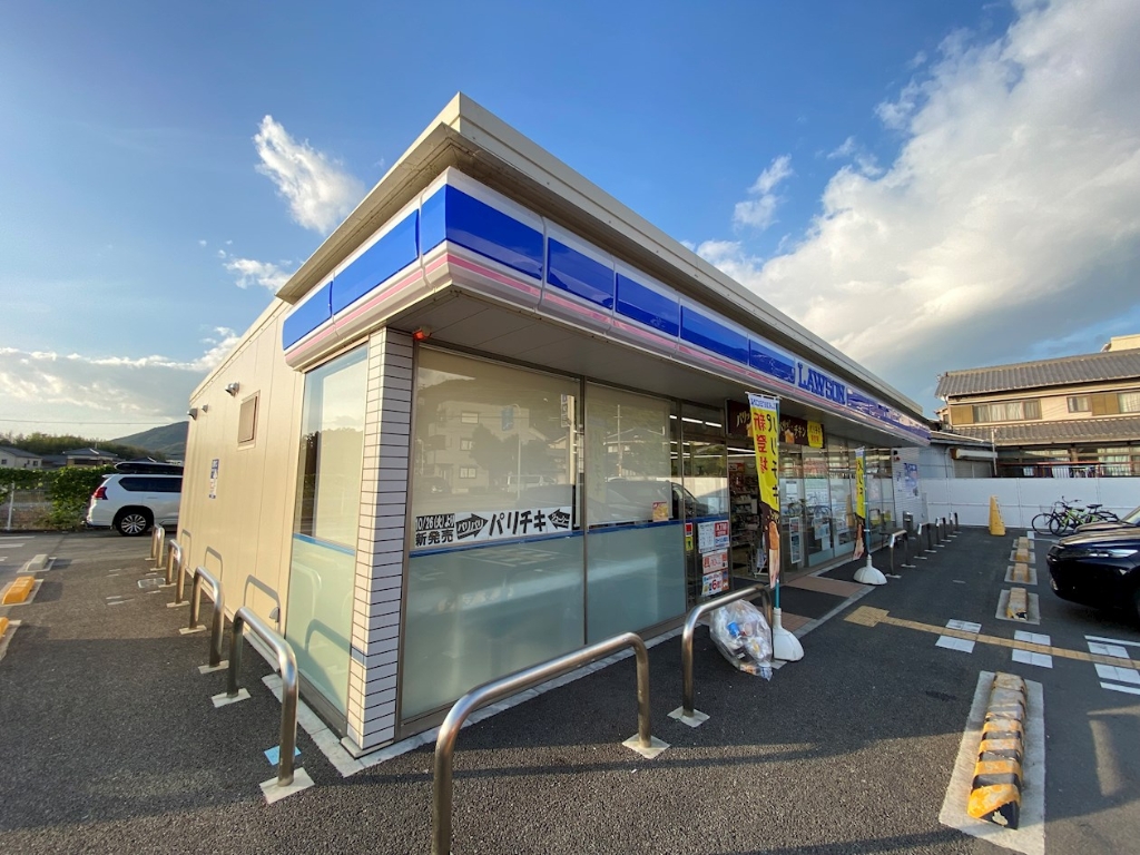 コンビニ　ローソン 姫路横関店（コンビニ）まで729m