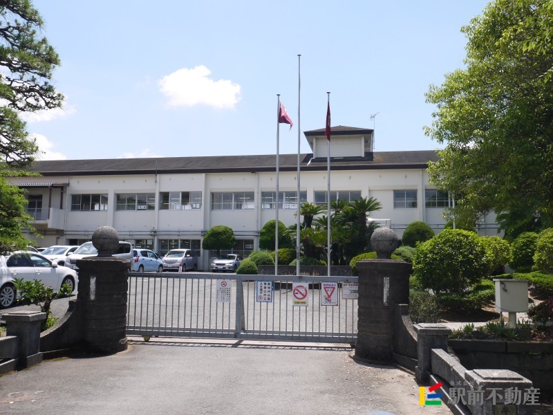 小学校　三潴小学校（小学校）まで2000m