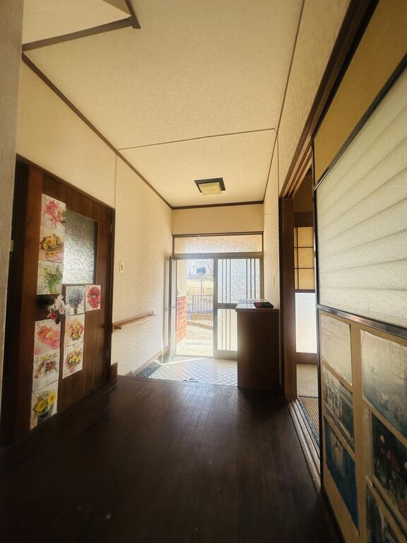 富士市久沢戸建の玄関写真