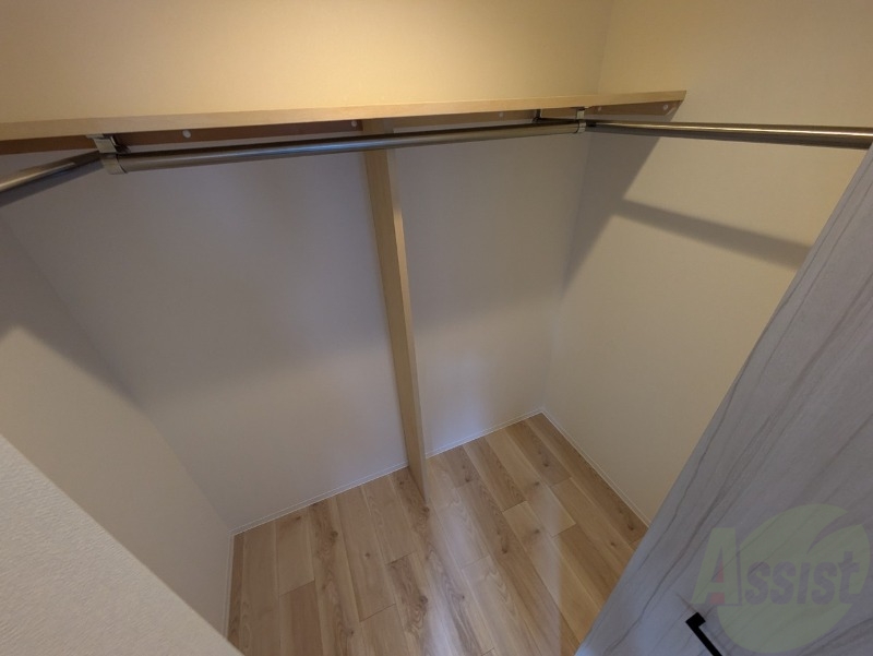 収納　寝室の収納になります。広々としてたくさん収納できます。