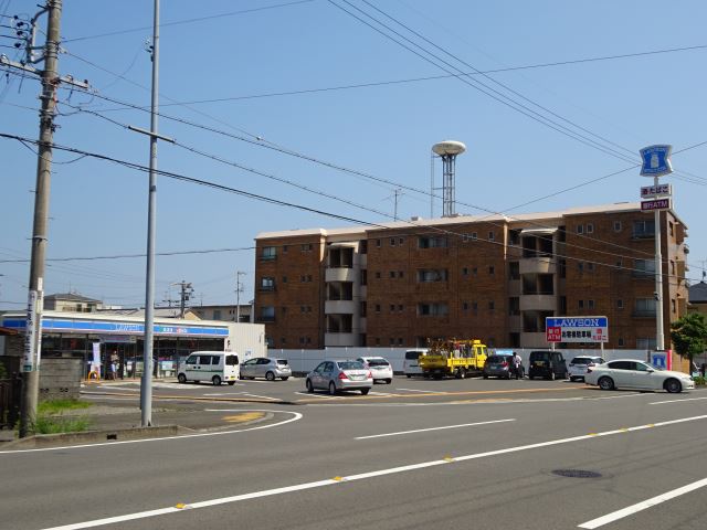 中学校　静岡市立安東中学校（中学校）まで954m