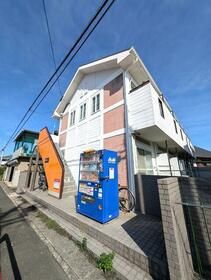 【豊川市金屋本町のアパートの建物外観】