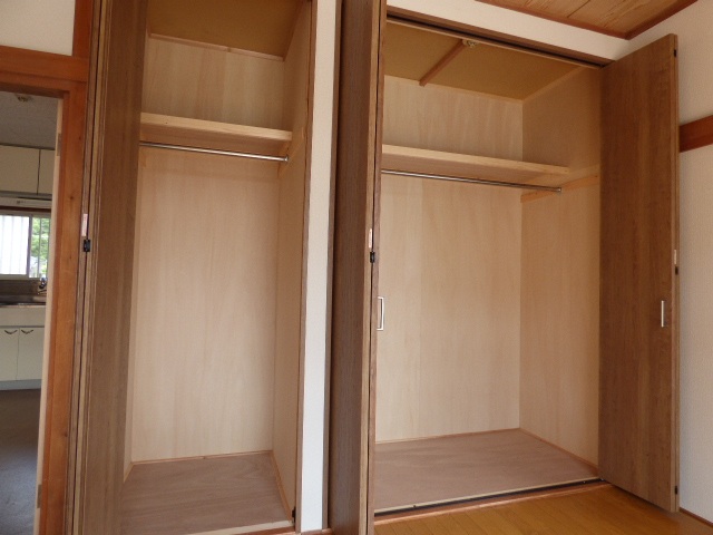 収納　クローゼット